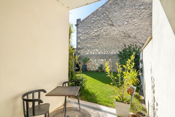 Arles (13200) Lumineuse Maison type loft