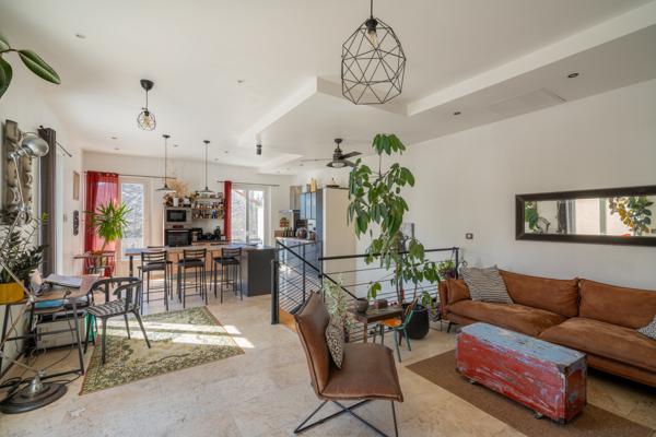 Arles (13200) Lumineuse Maison type loft
