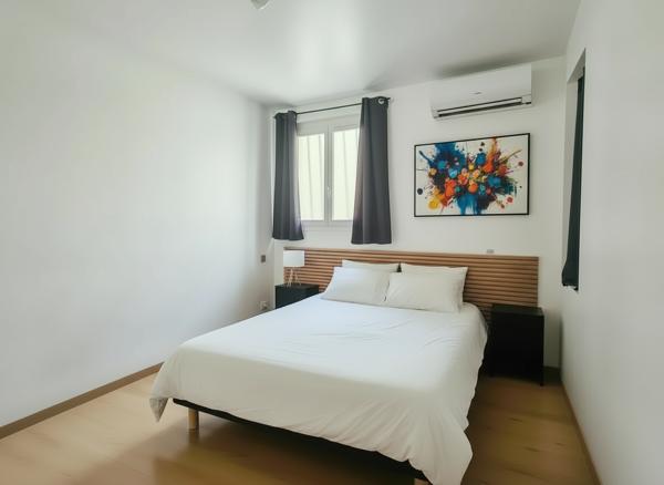 Arles (13200) Lumineuse Maison type loft