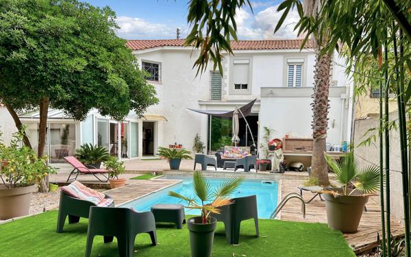 Maison à vendre    4 pièces •  Béziers