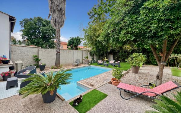 Maison à vendre    4 pièces •  Béziers