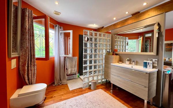 Maison à vendre    4 pièces •  Béziers