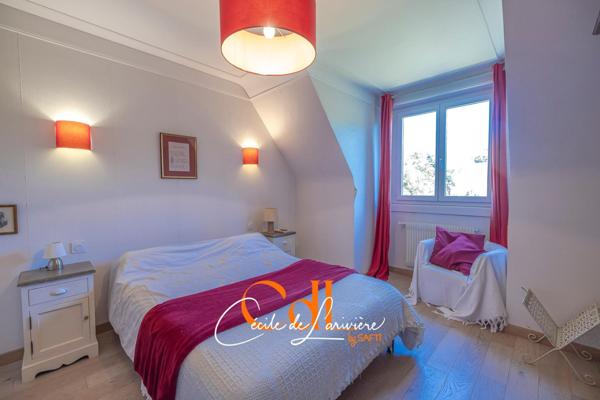 À Vendre – Spacieuse Maison Familiale au Cœur de Landivisiau