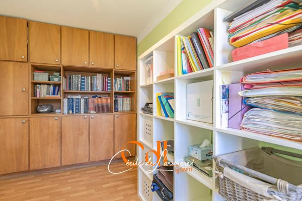 À Vendre – Spacieuse Maison Familiale au Cœur de Landivisiau