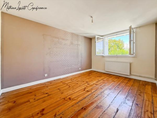 🏡 À vendre – Grande maison familiale 6 pièces de 150 M² avec dépendance à PERIGUEUX.