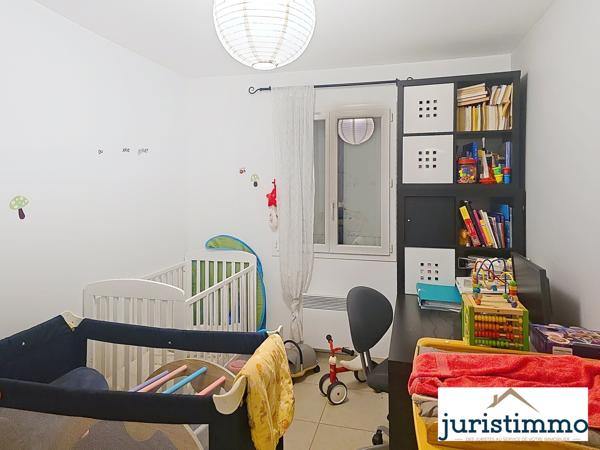 Camaret-sur-Aigues (84850) MAISON DE PLAIN PIED DE 93M² SUR 580M² DANS UN LOTISSEMENT CALME