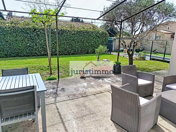 Camaret-sur-Aigues (84850) MAISON DE PLAIN PIED DE 93M² SUR 580M² DANS UN LOTISSEMENT CALME