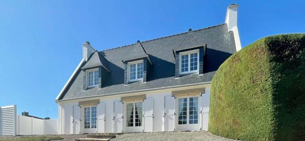 Maison des années 70 – PLOMELIN