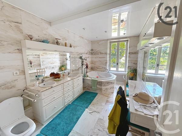 Maison à vendre  10 pièces - 324 m2 CHENY - 89