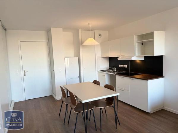 Appartement à louer 2 pièces 50m² La Courneuve (93120)