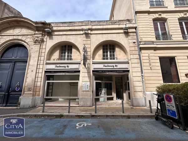 Local commercial à vendre 85m² Avignon (84000)