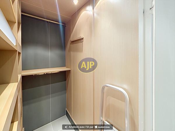 Appartement à vendre Paris 15eme - 3 pièces, 69m² avec 2 chambre(s) à 630 000€ - AJP Immobilier Paris 15 - Agence Pernet