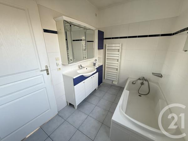 Maison à vendre  5 pièces - 145,67 m2 CHANGE - 72