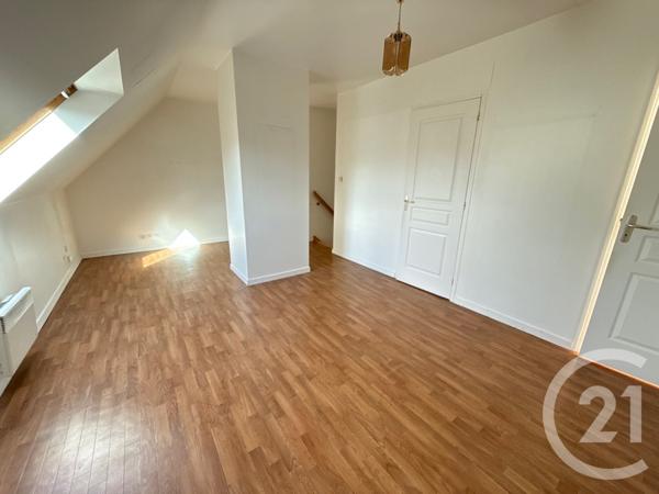 Maison à vendre  5 pièces - 145,67 m2 CHANGE - 72