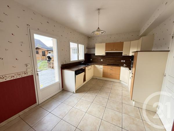 Maison à vendre  5 pièces - 145,67 m2 CHANGE - 72