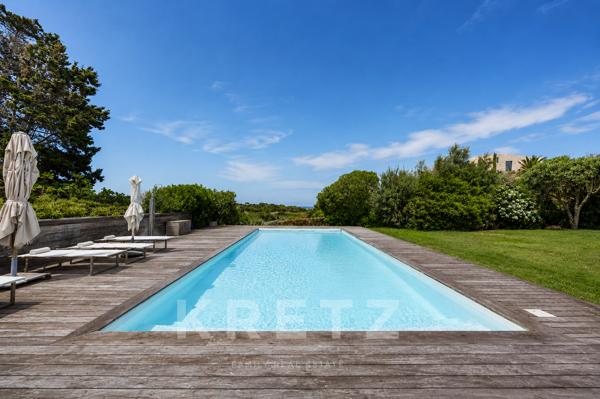 Maison d'architecte avec vue sur la mer au Domaine de Spérone