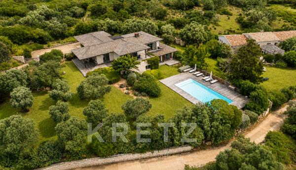 Maison d'architecte avec vue sur la mer au Domaine de Spérone