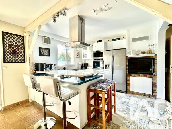 Maison à vendre 5 pièces 150 m² Réau