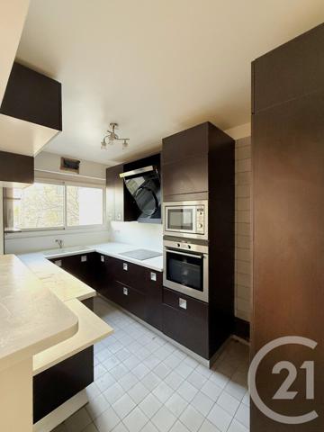 Appartement F3 à vendre  3 pièces - 105,30 m2 PARIS - 75016