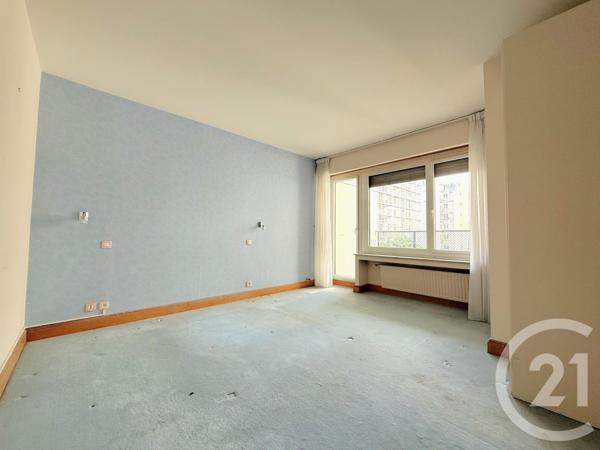 Appartement F3 à vendre  3 pièces - 105,30 m2 PARIS - 75016