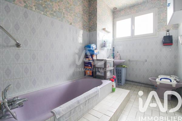 Maison à vendre 6 pièces 146 m² Saint-Affrique