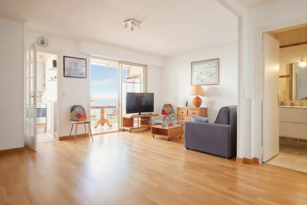 Royan, Entre le centre et la plage du Chay : Le sommet d'une belle adresse !