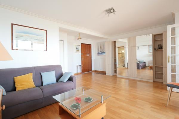 Royan, Entre le centre et la plage du Chay : Le sommet d'une belle adresse !