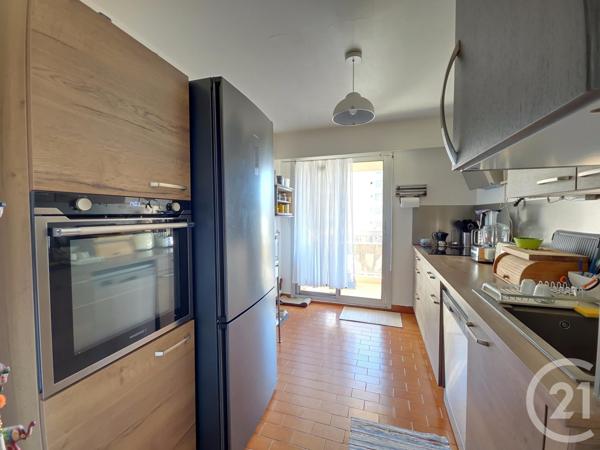 Appartement à vendre  4 pièces - 98 m2 MARSEILLE - 13010