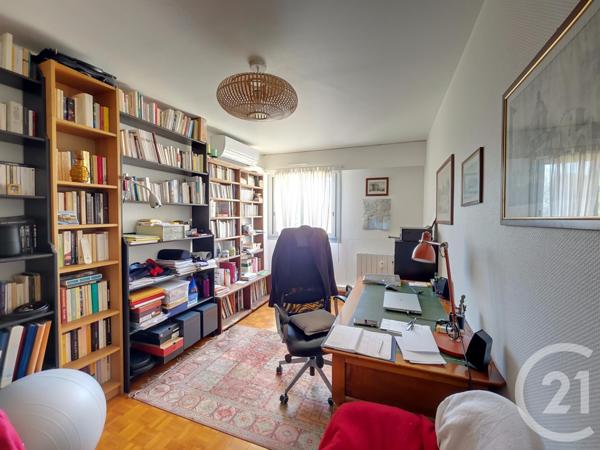 Appartement à vendre  4 pièces - 98 m2 MARSEILLE - 13010