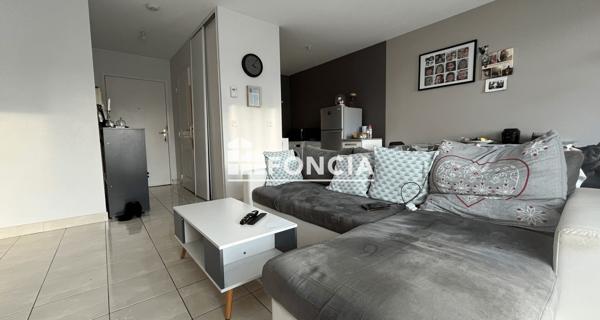 À vendre Appartement 2 pièces 42.23 m² - Bourgoin-jallieu 38300