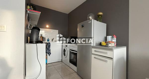 À vendre Appartement 2 pièces 42.23 m² - Bourgoin-jallieu 38300