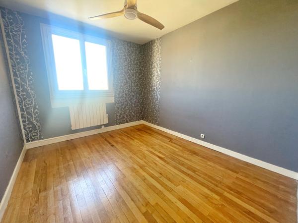Appartement 4 pièce(s) 2 chambre(s) 67 m²