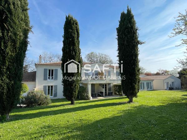 Murs d’hôtel 3* moderne et d’exception à Cognac