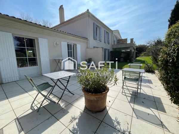 Murs d’hôtel 3* moderne et d’exception à Cognac