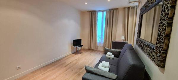 Secteur Vavin - Charmant studio en étage élevé, meublé