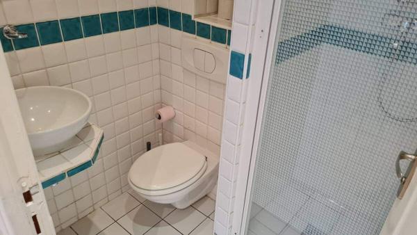 Secteur Vavin - Charmant studio en étage élevé, meublé