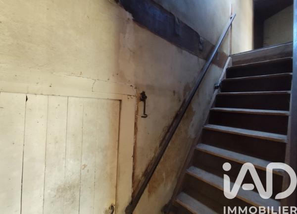 Maison à vendre 6 pièces 155 m² Saint-Aubin-le-Cloud