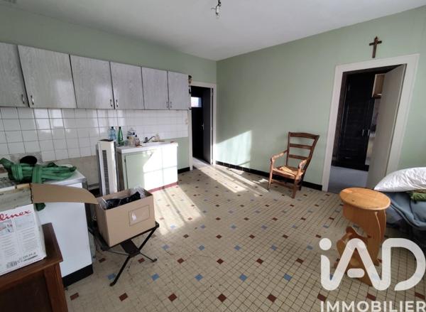 Maison à vendre 6 pièces 155 m² Saint-Aubin-le-Cloud