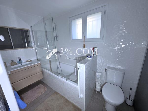 Villa 4 pièce(s) 3 chambre(s) 108 m²