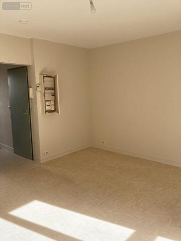 Appartement à louer à Le Mans dans la Sarthe (72000), ref : 72010-L709