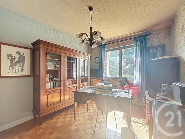 Maison à vendre  7 pièces - 137,60 m2 VARENNES SUR ALLIER - 03