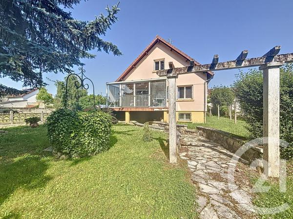 Maison à vendre  7 pièces - 137,60 m2 VARENNES SUR ALLIER - 03