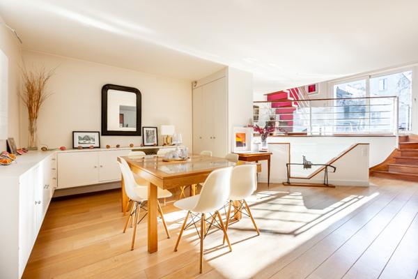 Très belle maison familiale avec 6 chambres, terrasse et jardin.