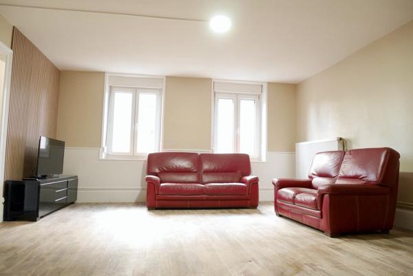 MAISON DE VILLE AVEC GARAGE ET JARDIN 87 900 €