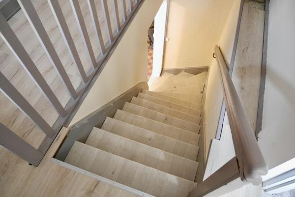 MAISON DE VILLE AVEC GARAGE ET JARDIN 87 900 €