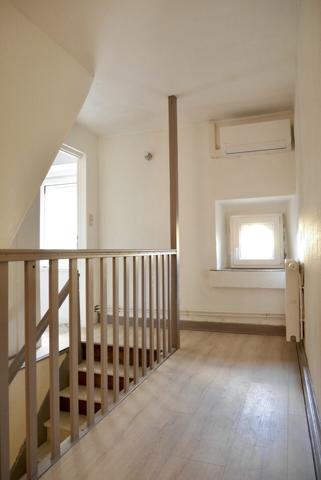 MAISON DE VILLE AVEC GARAGE ET JARDIN 87 900 €