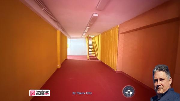 PONT D AIN - MURS COMMERCIAUX 282 m², local  libre avec parking