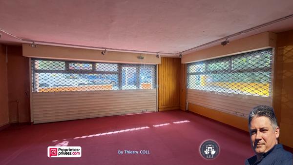 PONT D AIN - MURS COMMERCIAUX 282 m², local  libre avec parking