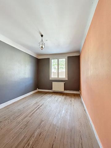 APPARTEMENT T4 DE 91 M² EN CENTRE VILLE DU POUZIN