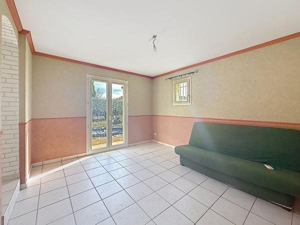 Belle Maison à Saint Maurice de Gourdans, 6 pièces , 135m² avec piscine, garage, terrain 1000m².